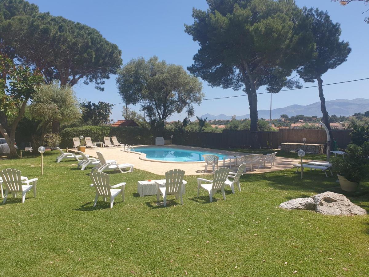 Villa Mariella Carini Exteriér fotografie
